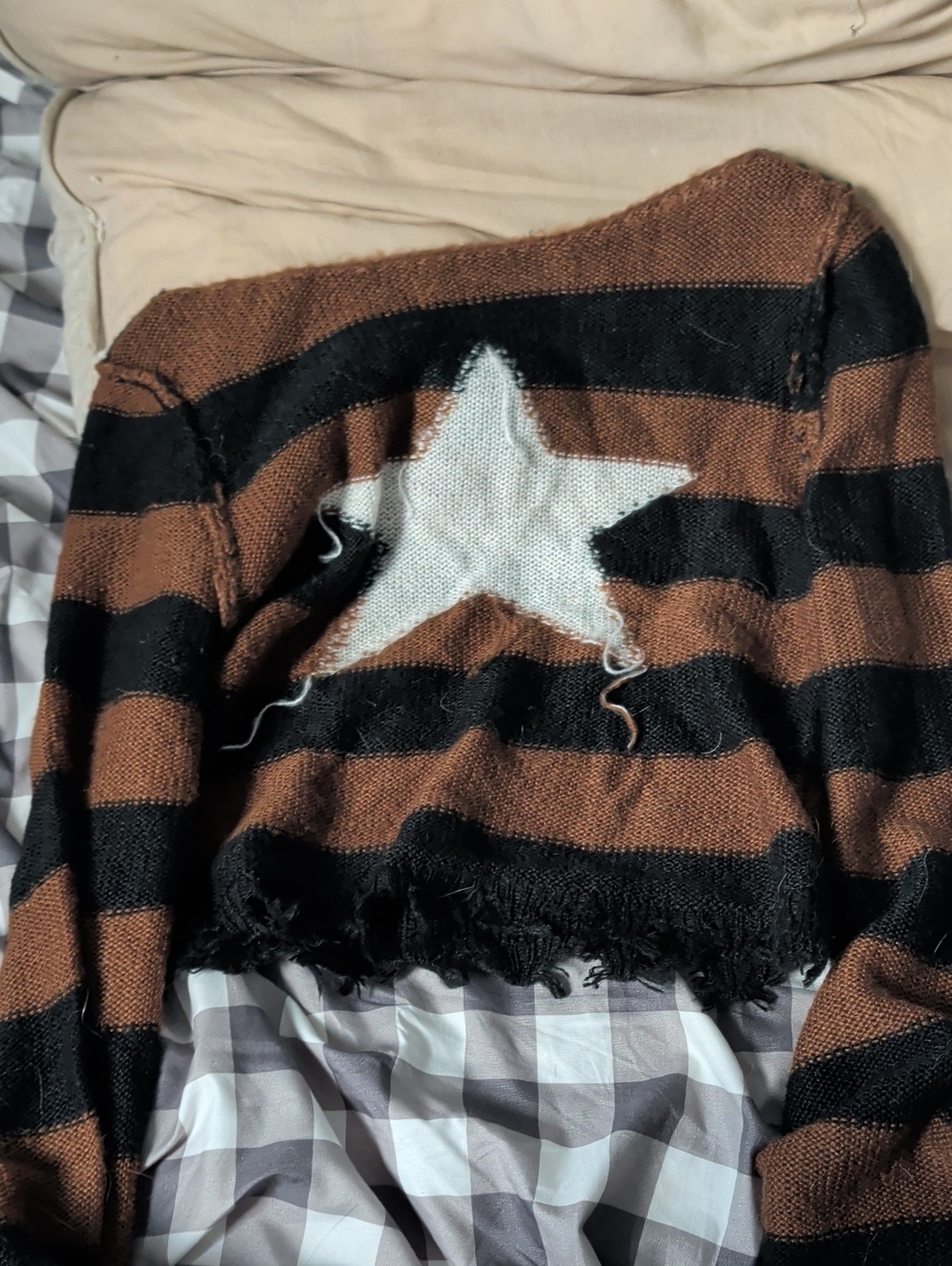 Hot Topic Brown & Black Striped Star Crewneck Sweater
